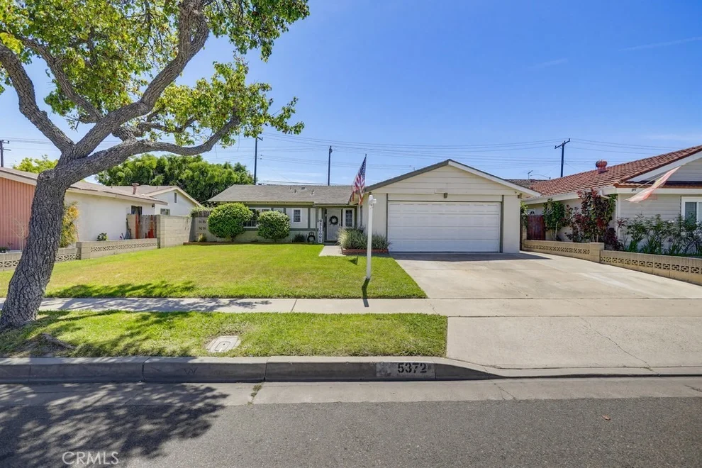Unit for sale at 5372 Christal, Garden Grove, CA 92845