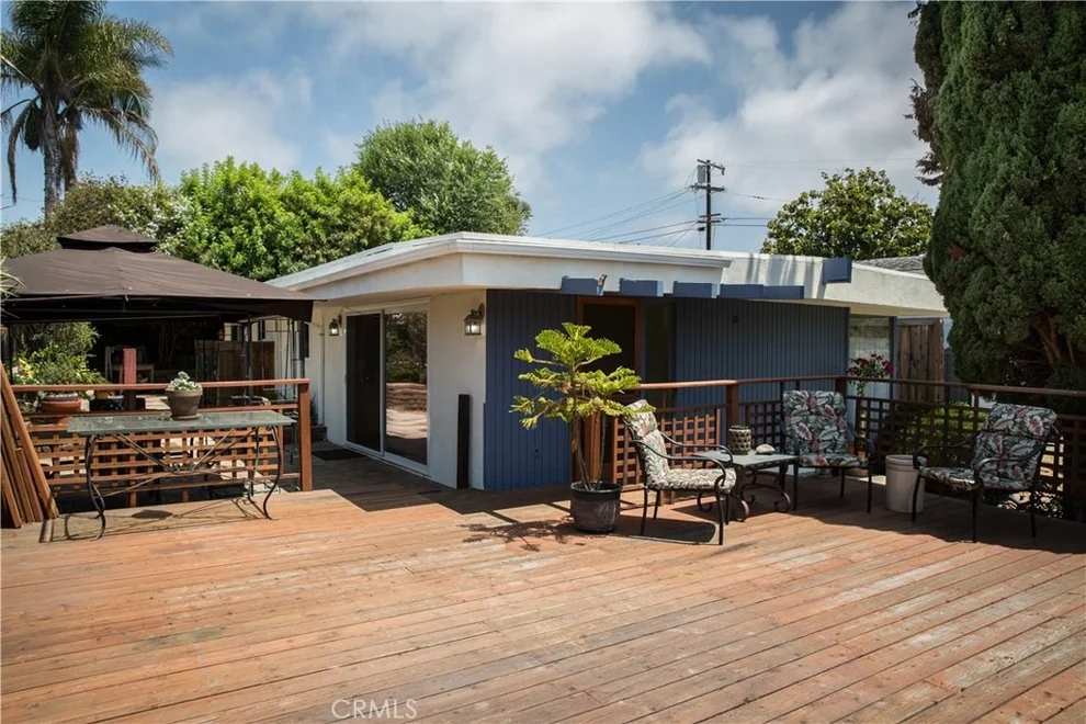 Unit for sale at 147 Avenida Sierra, San Clemente, CA 92672