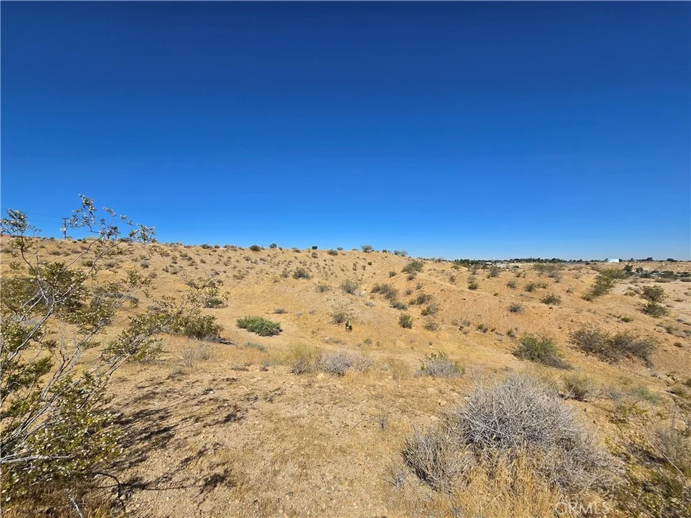 Unit for sale at 0 11th St 0478-201-21, Victorville, CA 92395