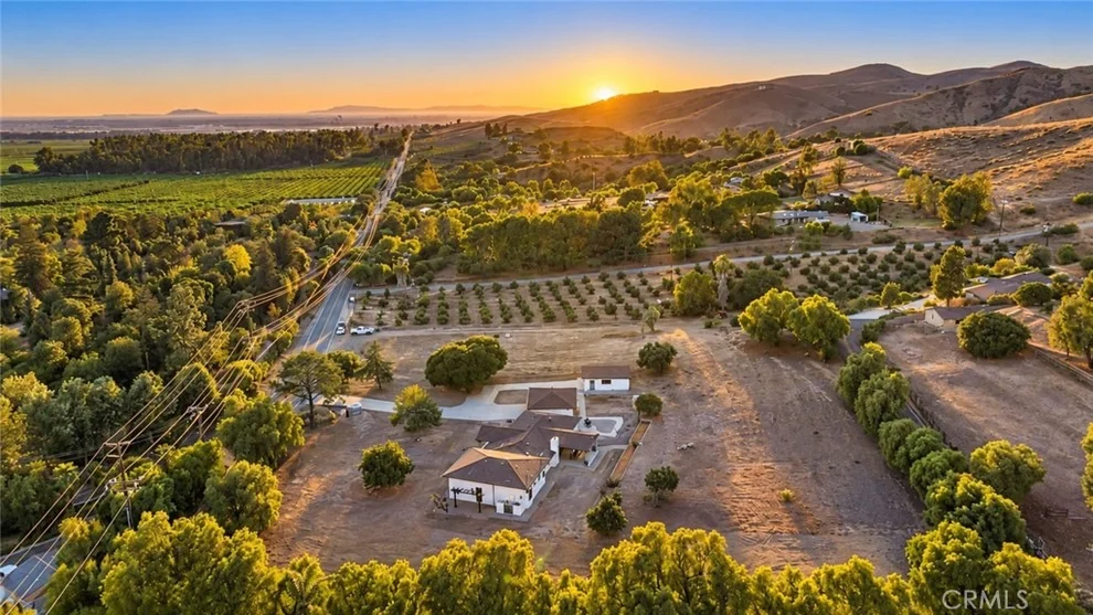 Unit for sale at 1177 E La Loma Avenue, Somis, CA 93066