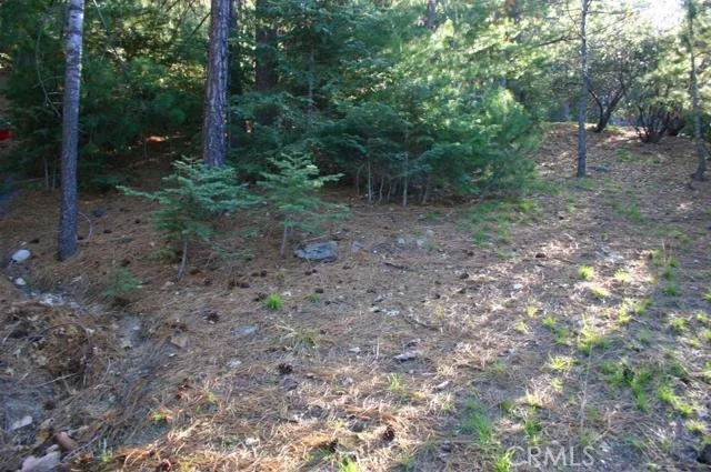 Unit for sale at 26269 Spyglass Drive, Lake Arrowhead, CA 92352
