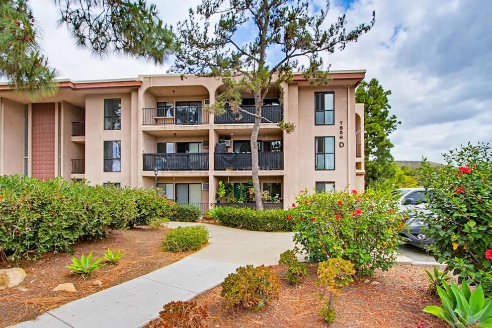 Unit for sale at 7858 Cowles Mtn Ct, San Carlos, CA 92119