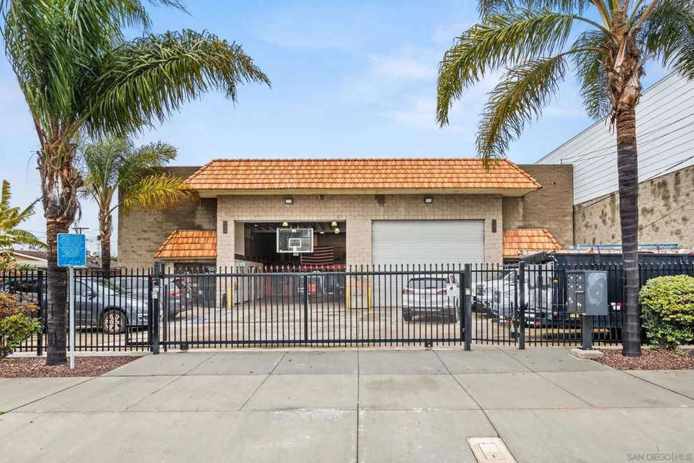 Unit for sale at 225 16Th St, San Diego, CA 91950