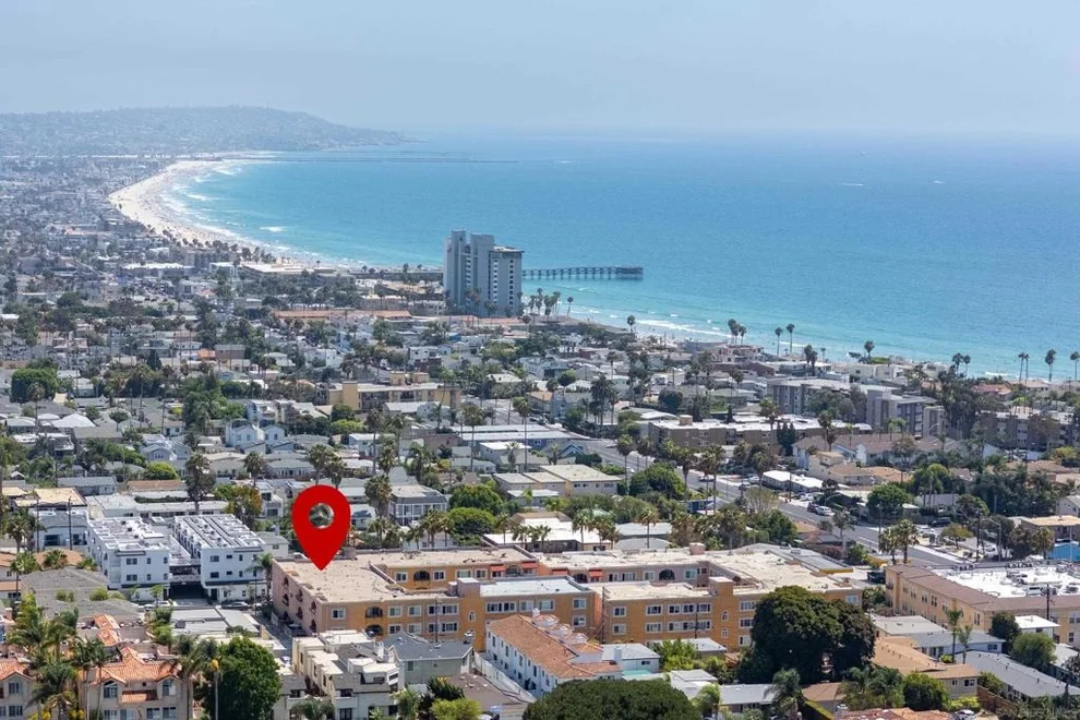 Unit for sale at 860 Turquoise, San Diego, CA 92109