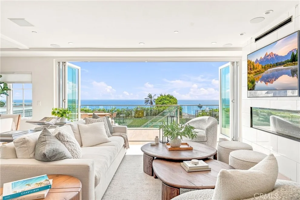 Unit for sale at 1373 N Coast Highway, Laguna Beach, CA 92651