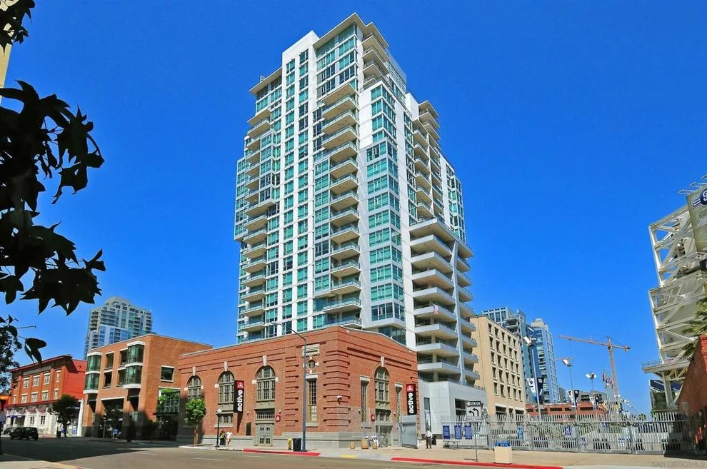 Unit for sale at 325 7Th Ave, San Diego, CA 92101
