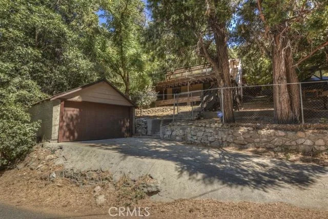 Unit for sale at 23074 Cedar Way, Crestline, CA 92325