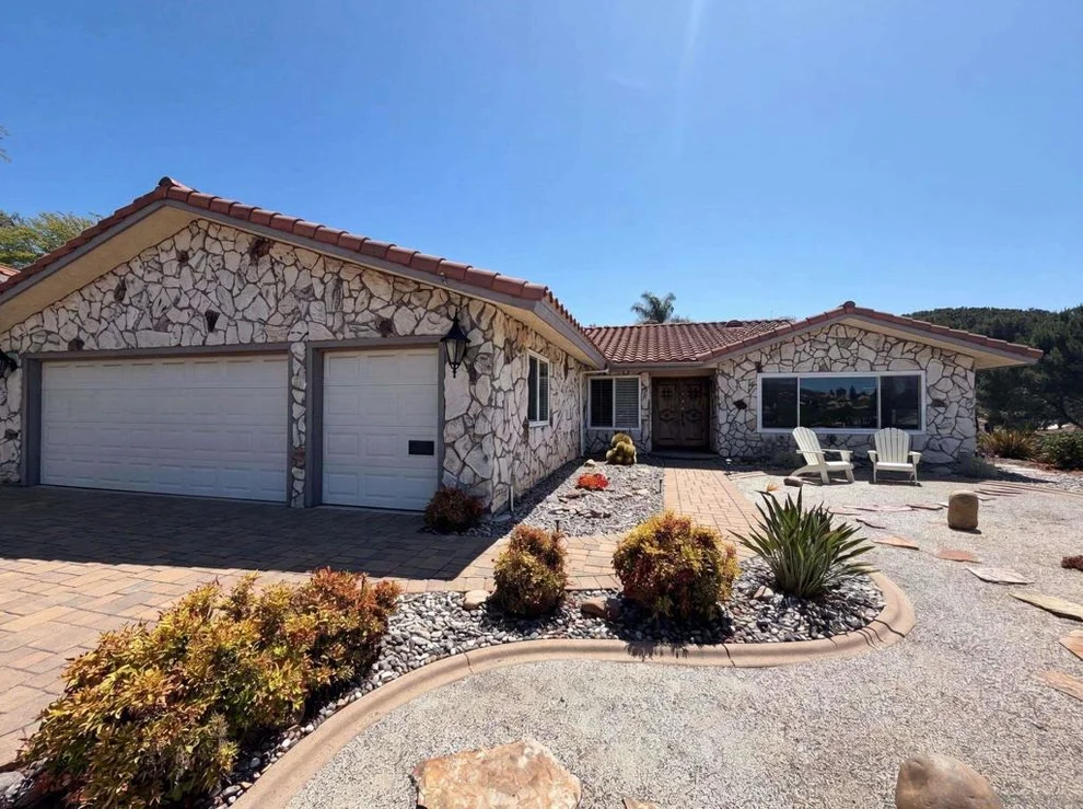 Unit for sale at 17883 Sintonte, San Diego, CA 92128