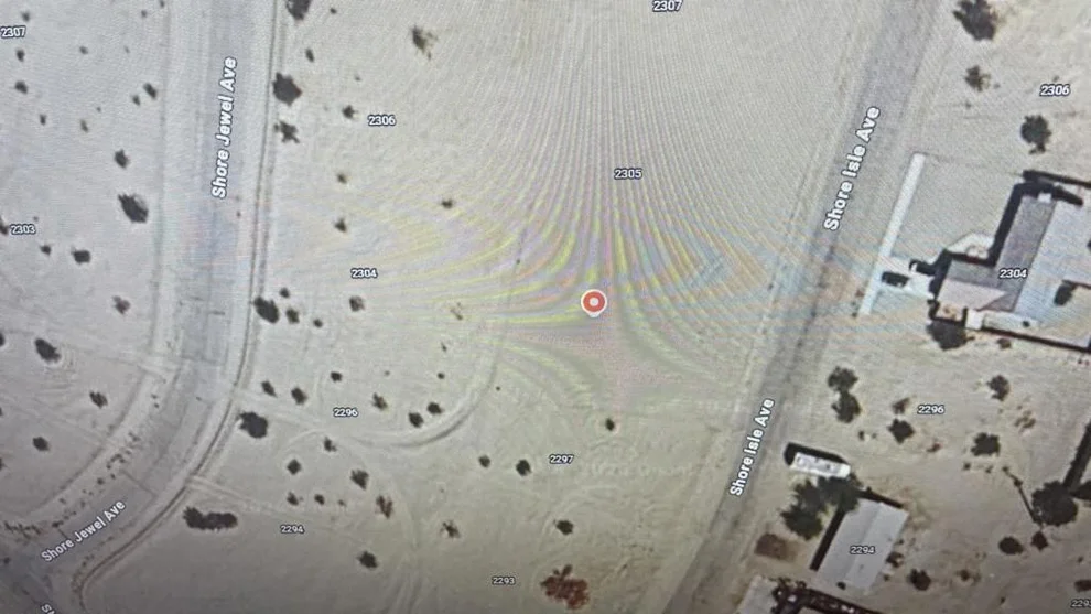 Unit for sale at 2301 Shore Isle Avenue, Thermal, CA 92274