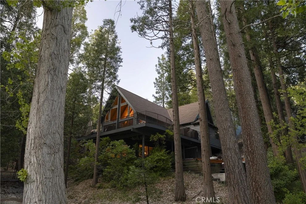 Unit for sale at 27643 West Shore Road, Lake Arrowhead, CA 92352