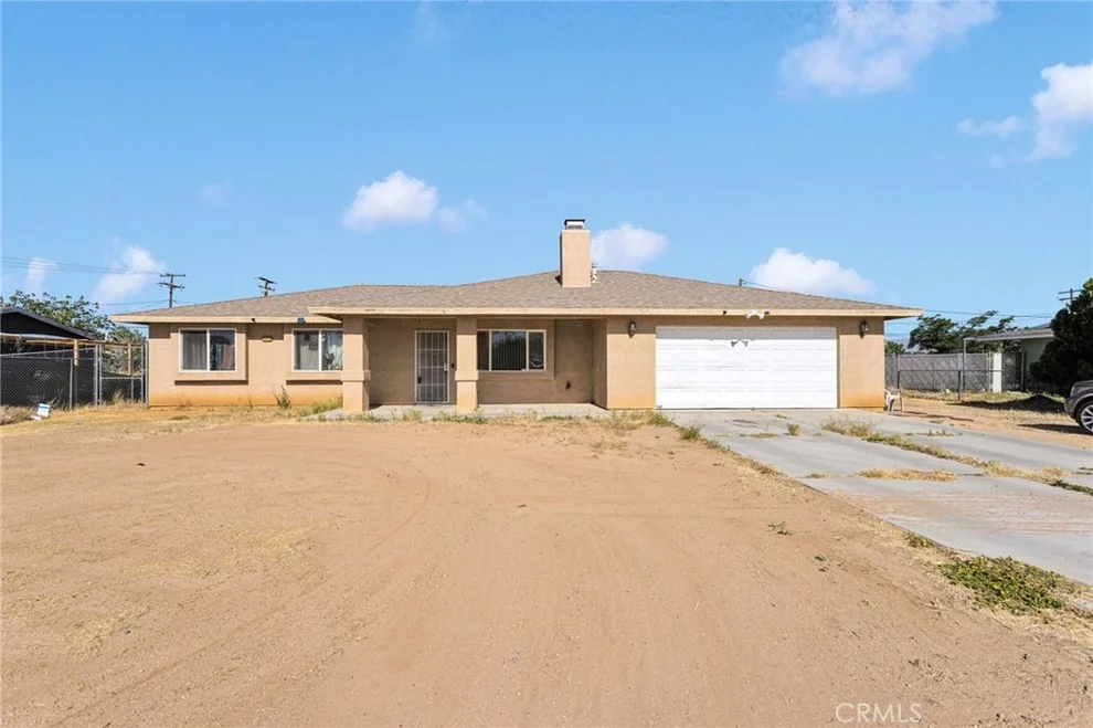 Unit for sale at 13475 Yakima, Apple Valley, CA 92308