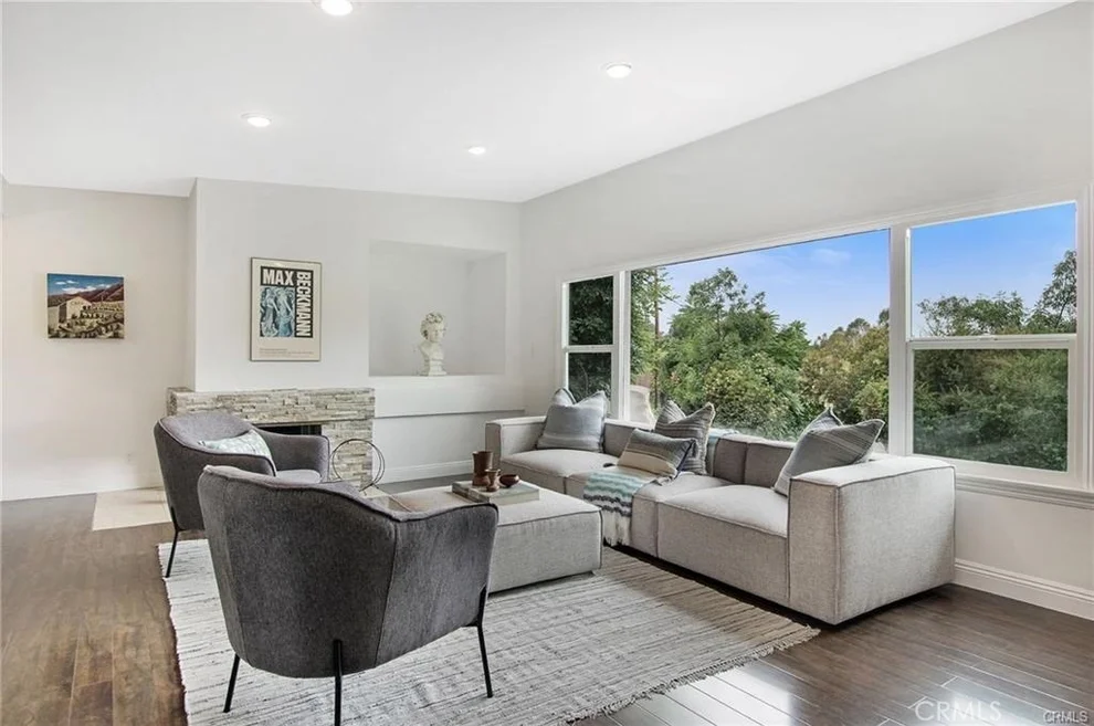 Unit for sale at 3640 Berry Drive, Studio City, CA 91604