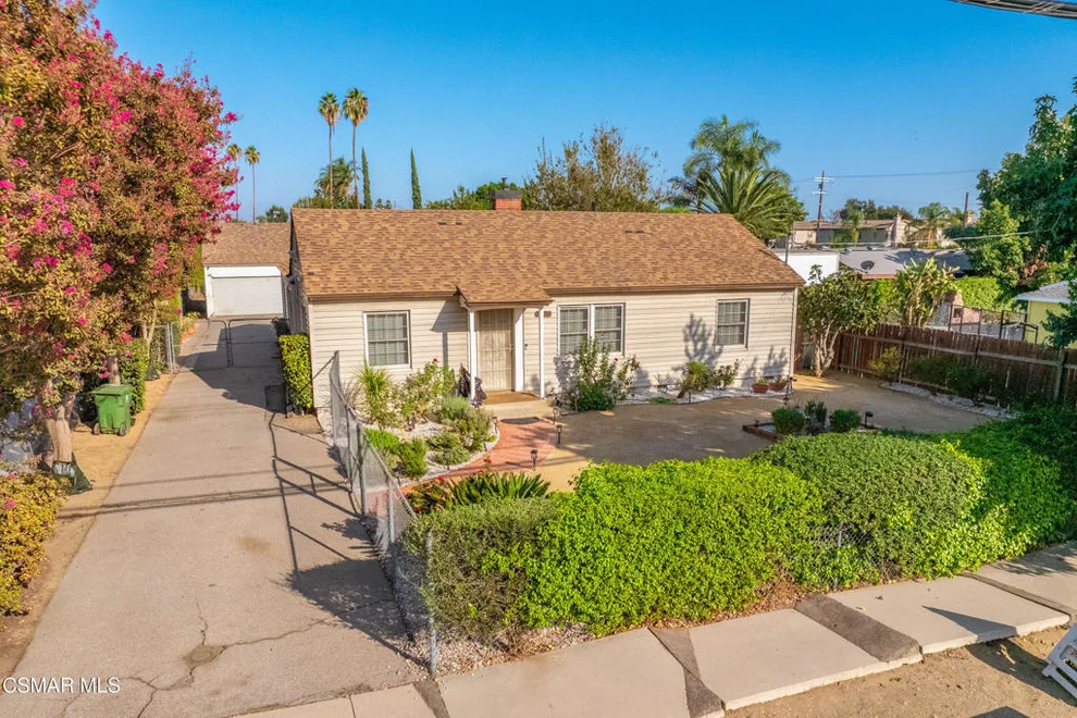 Unit for sale at 9520 Lemona Avenue, North Hills, CA 91343
