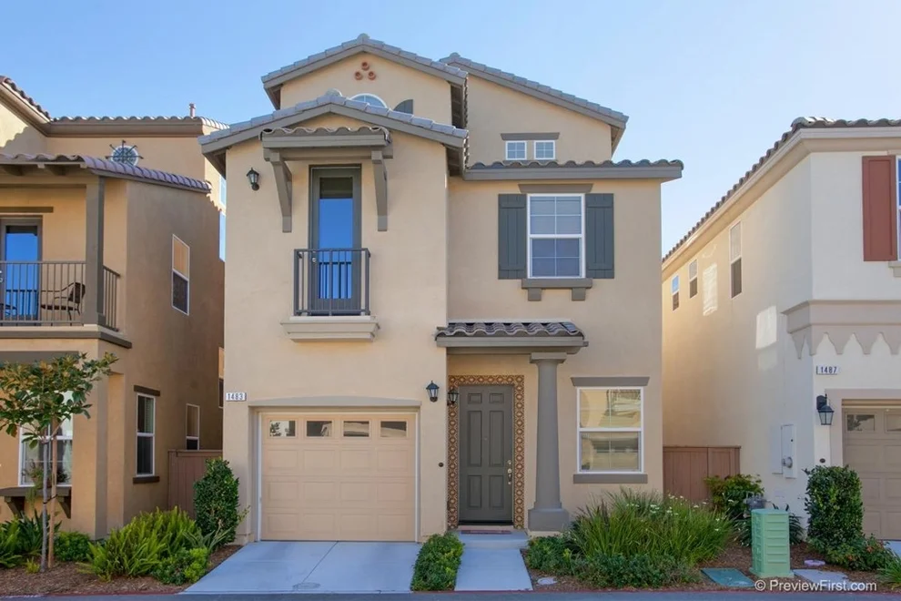 Unit for sale at 1483 De La Vina, Chula Vista, CA 91913