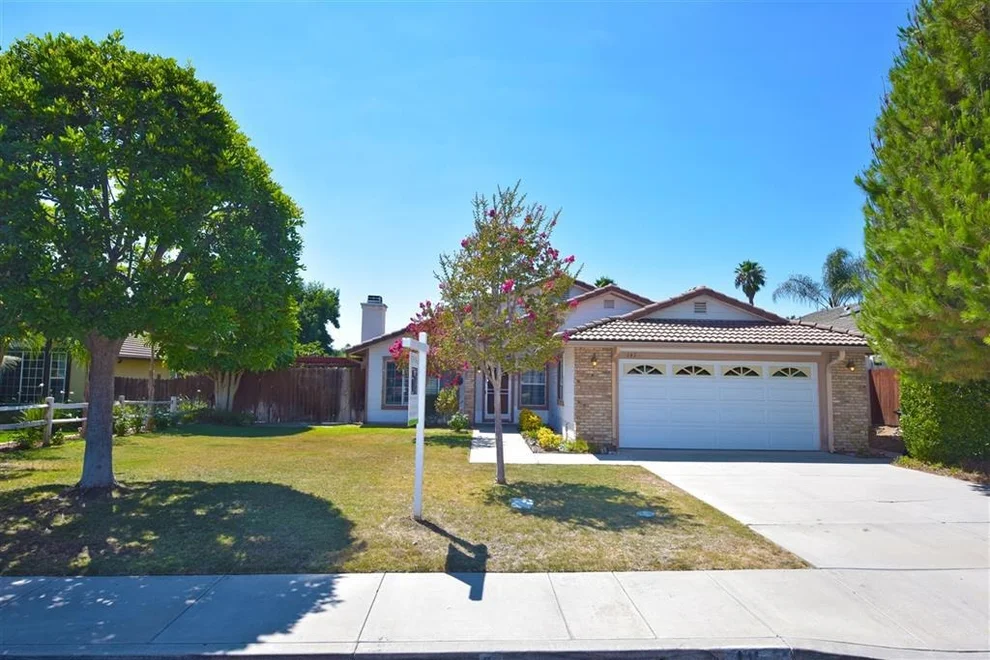Unit for sale at 141 S Mercedes, Fallbrook, CA 92028