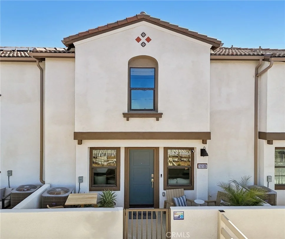 Unit for sale at 16206 Lumia Way, Fontana, CA 92336