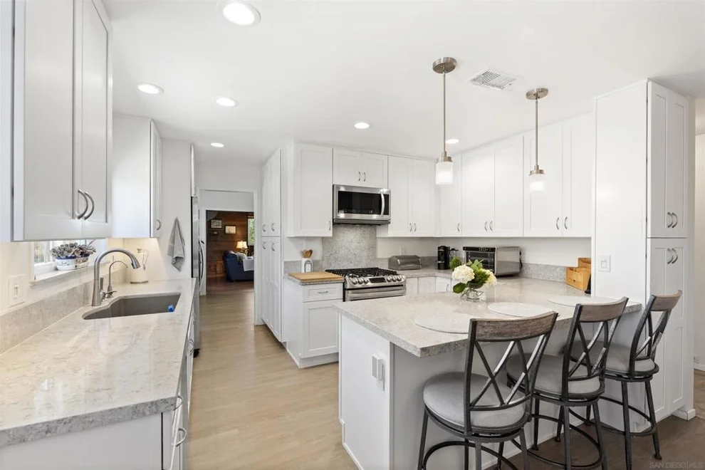 Unit for sale at 6935 Batista St, San Diego, CA 92111