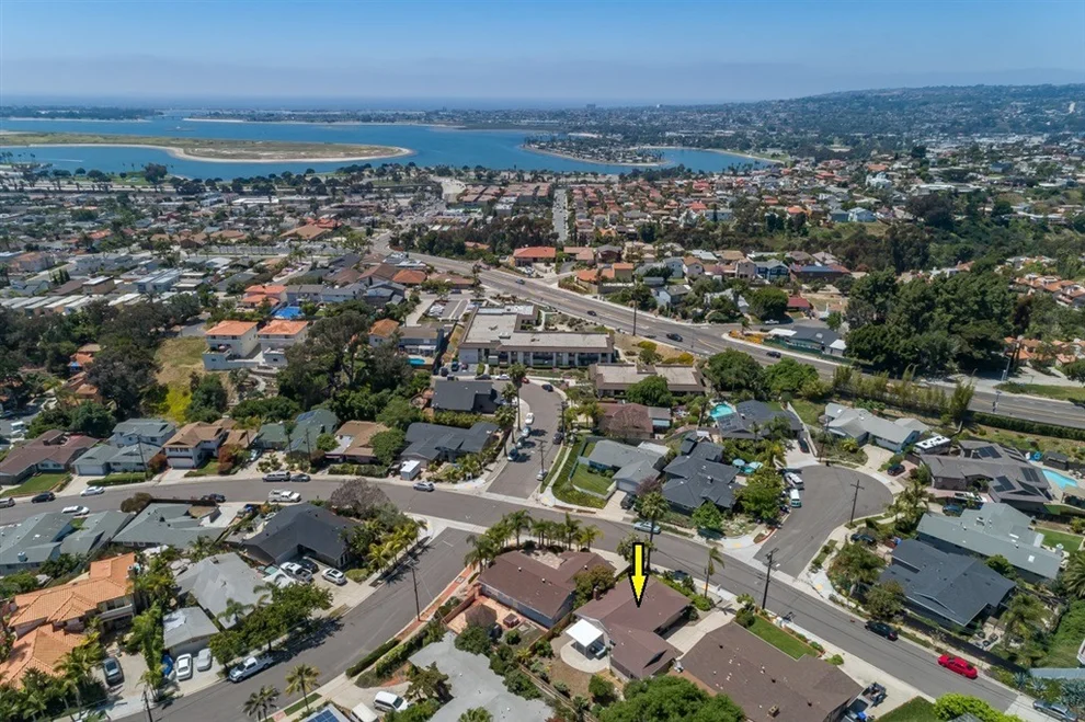 Unit for sale at 4861 Field St, San Diego, CA 92110