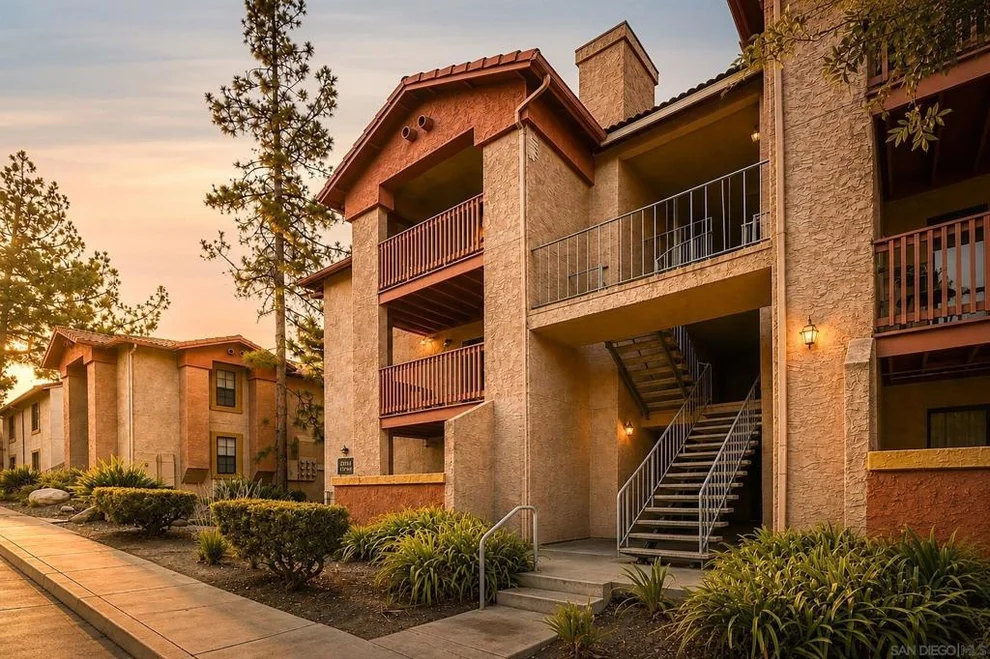 Unit for sale at 12067 Alta Carmel, San Diego, CA 92128