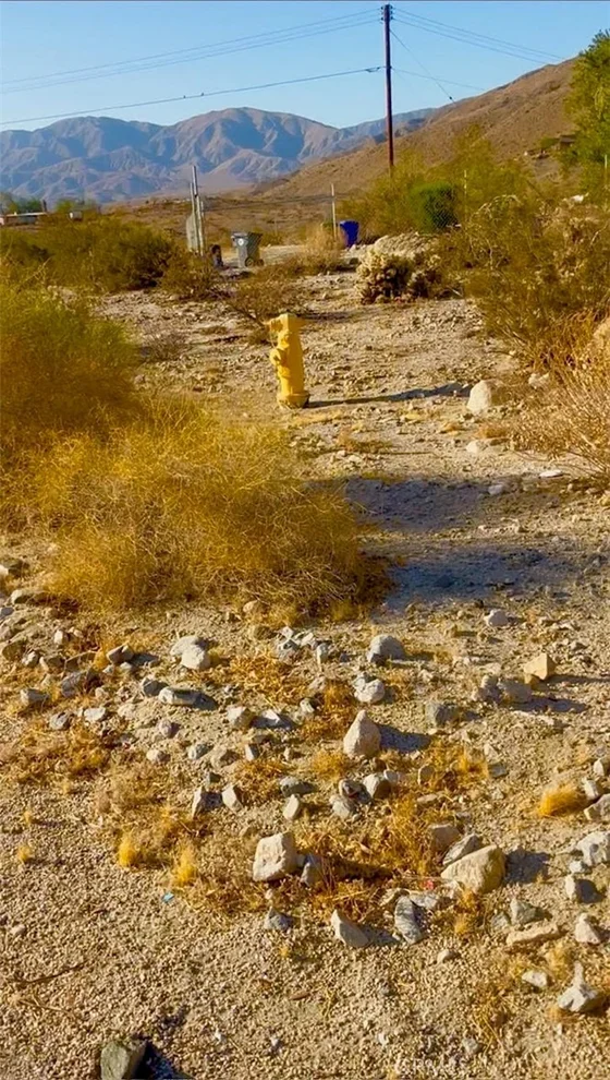Unit for sale at 81620 Dillon, Desert Hot Springs, CA 92241