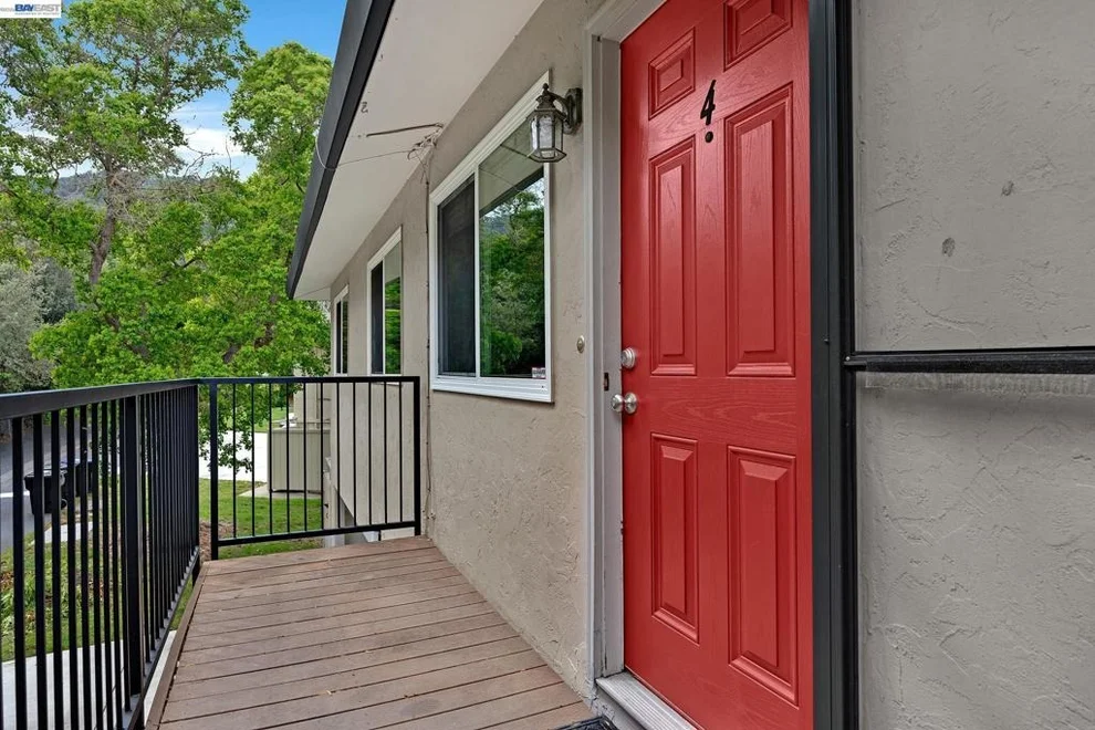 Unit for sale at 2110 Arroyo Ct, Pleasanton, CA 94588