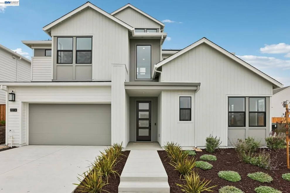 Unit for sale at 2314 Sand Dune Ave, Marina, CA 93933