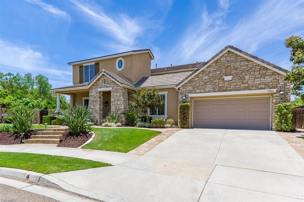 Unit for sale at 15206 Winesprings Court, San Diego, CA 92127