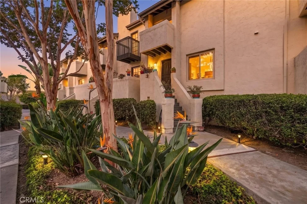 Unit for sale at 1545 Northrim Court, San Diego, CA 92111