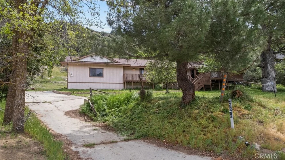 Unit for sale at 29570 Butterfield, Tehachapi, CA 93561