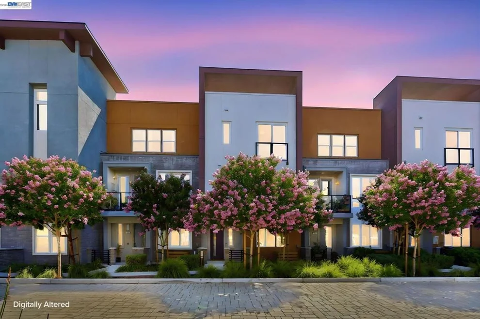 Unit for sale at 3943 Summit Rd, Dublin, CA 94568