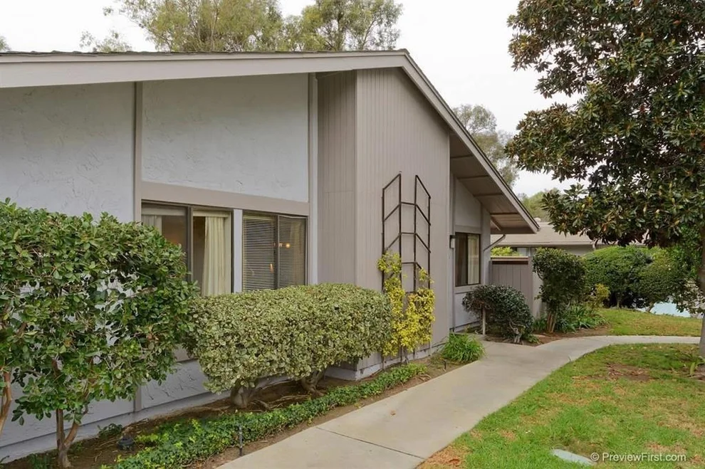 Unit for sale at 9530 Easter Way, San Diego, CA 92121