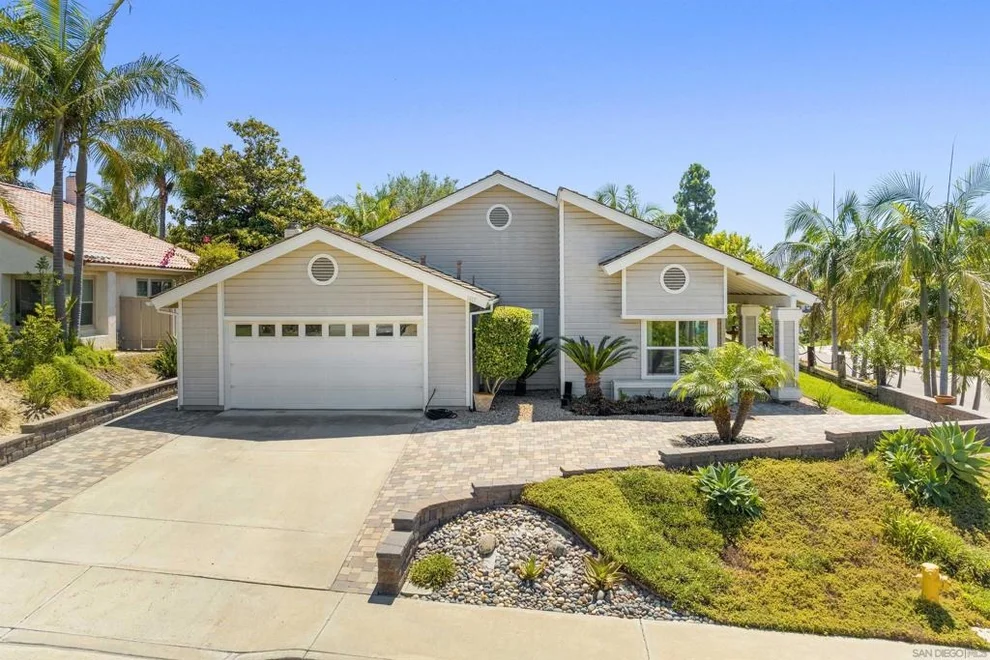 Unit for sale at 1817 Hummock, Encinitas, CA 92024