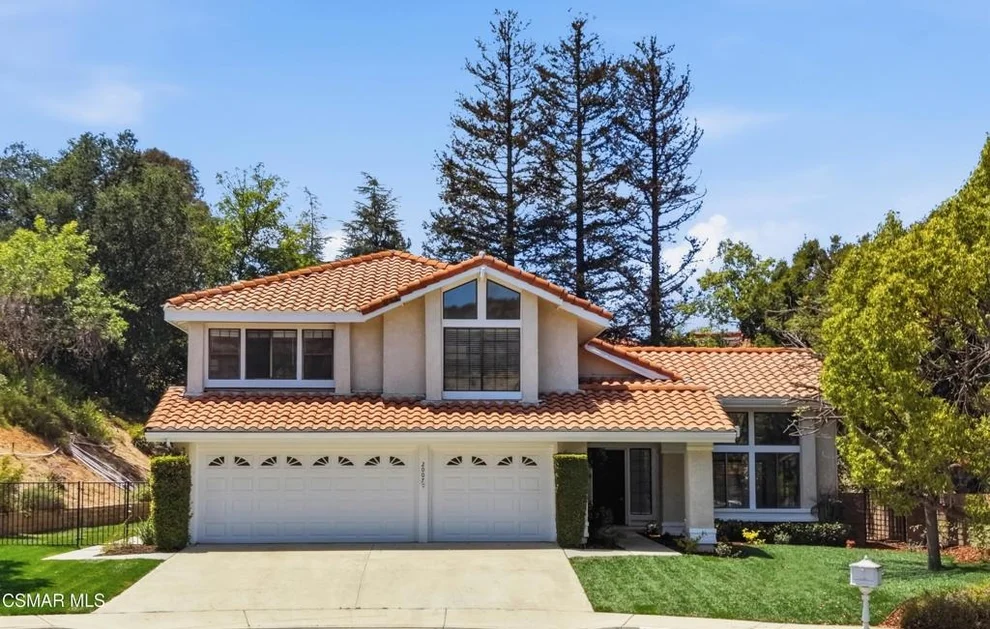 Unit for sale at 2007 Simsbury Court, Thousand Oaks, CA 91360
