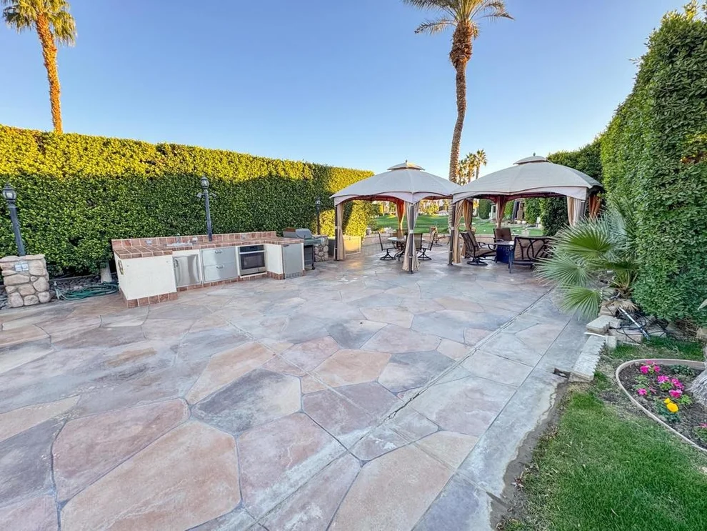 Unit for sale at 80394 Avenue 48, Indio, CA 92201