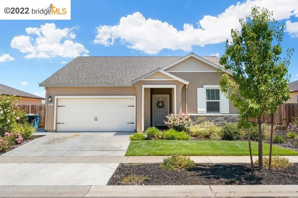 Unit for sale at 5561 Glowhaven St, Linda, CA 95901
