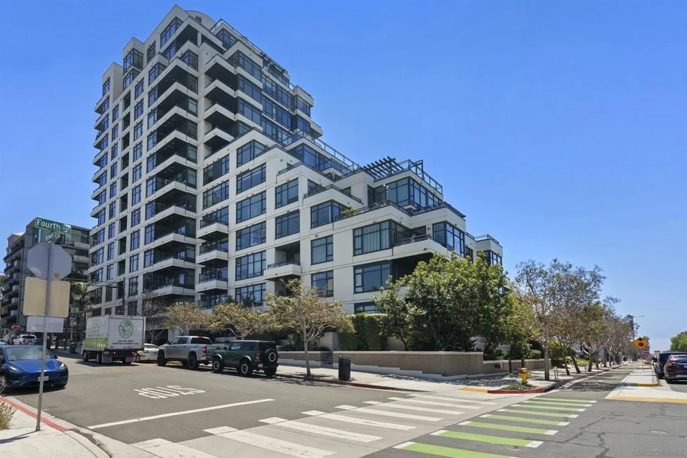Unit for sale at 475 Redwood, San Diego, CA 92103
