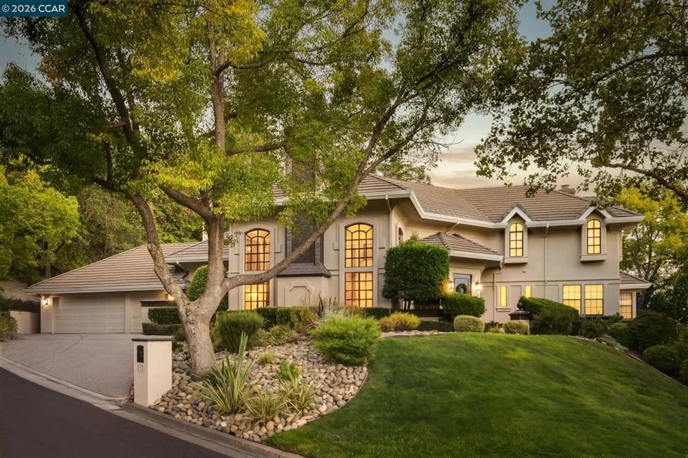 Unit for sale at 10 Bent Oak Ct, Danville, CA 94506
