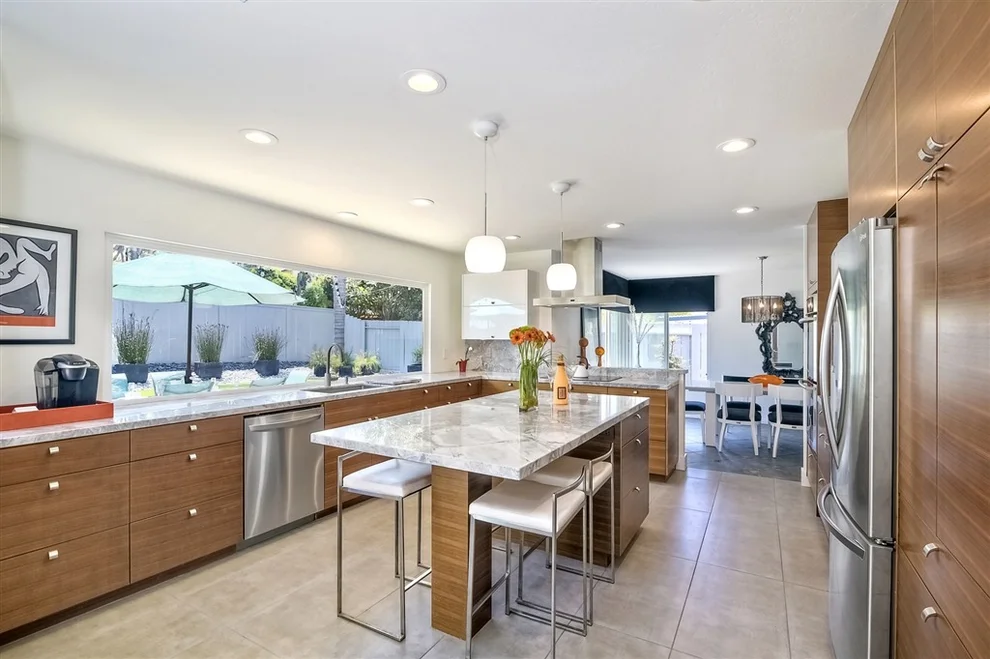 Unit for sale at 1633 Linda Sue, Encinitas, CA 92024