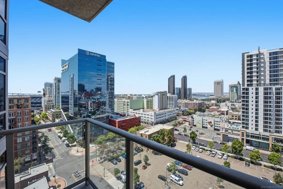 Unit for sale at 800 The Mark Ln, San Diego, CA 92101