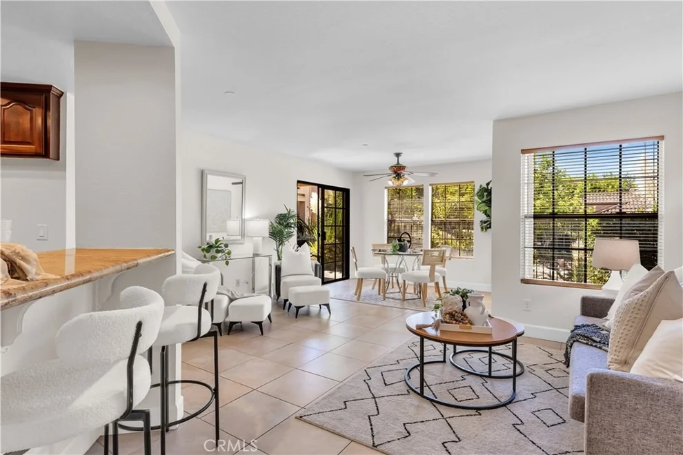 Unit for sale at 1048 Calle Del Cerro, San Clemente, CA 92672