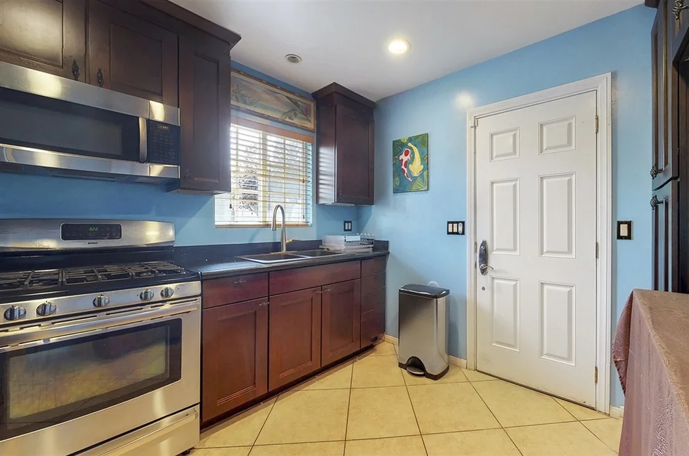 Unit for sale at 1336 Bush St, Oceanside, CA 92058