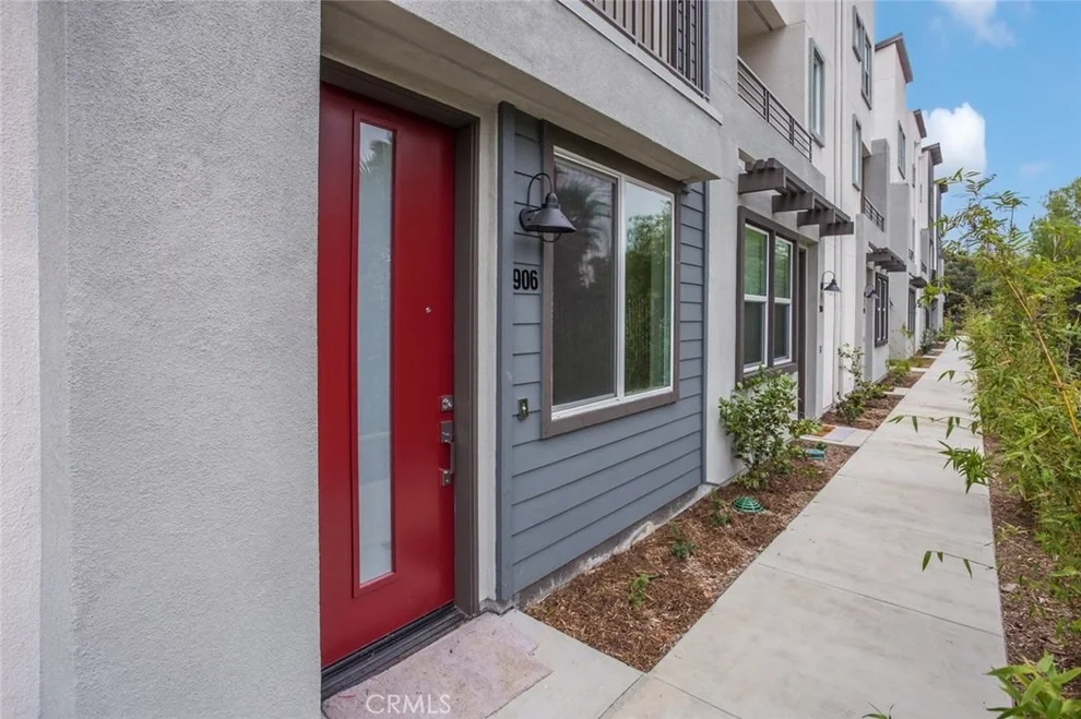 Unit for sale at 2580 S Escondido Boulevard, Escondido, CA 92025