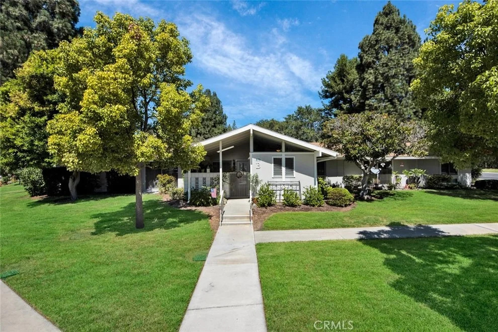 Unit for sale at 275 Avenida Carmel, Laguna Woods, CA 92637