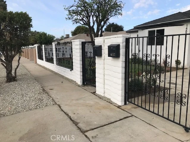 Unit for sale at 14831 14829 Hagar Street, San Fernando, CA 91345
