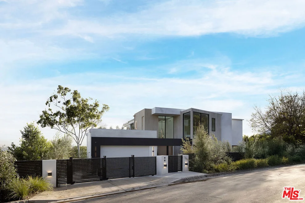Unit for sale at 1660 Casale Road, Pacific Palisades, CA 90272
