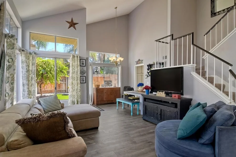 Unit for sale at 2053 Paseo Ladera, Vista, CA 92084