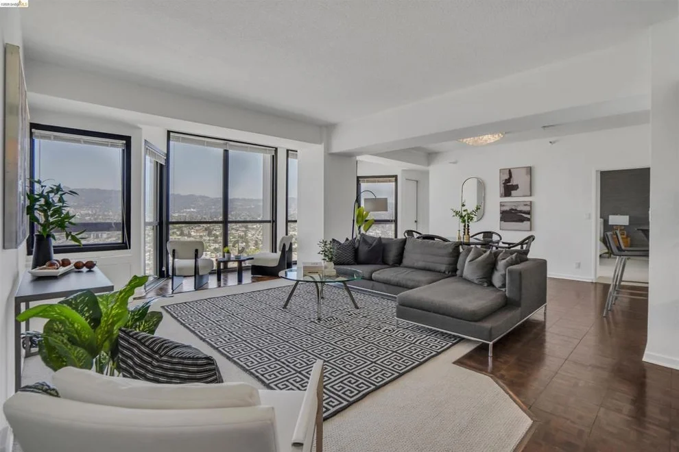 Unit for sale at 6363 Christie Ave, Emeryville, CA 94608