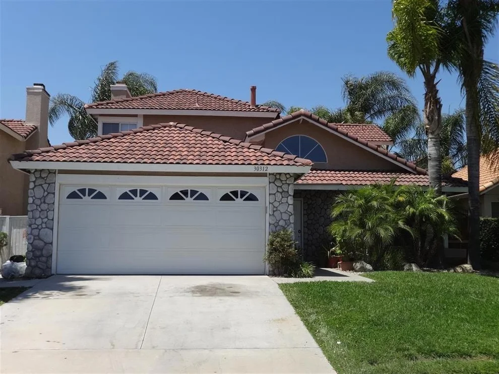 Unit for sale at 30312 Sierra Madre Dr., Temecula, CA 92591
