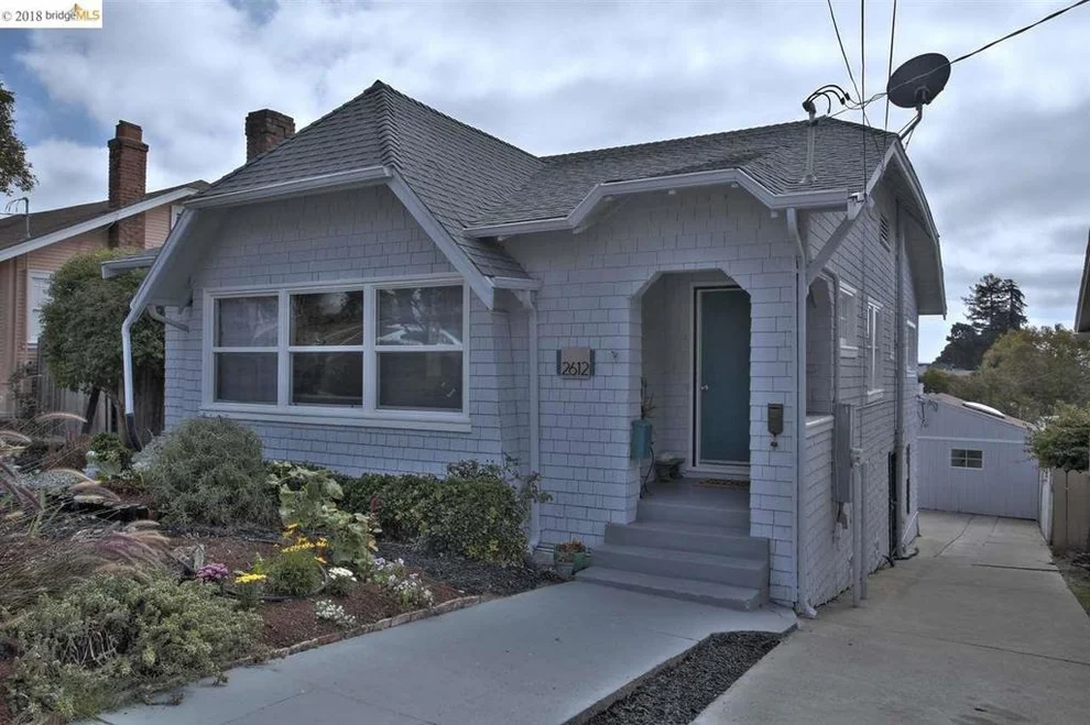 Unit for sale at 2612 Cole St, Oakland, CA 94601