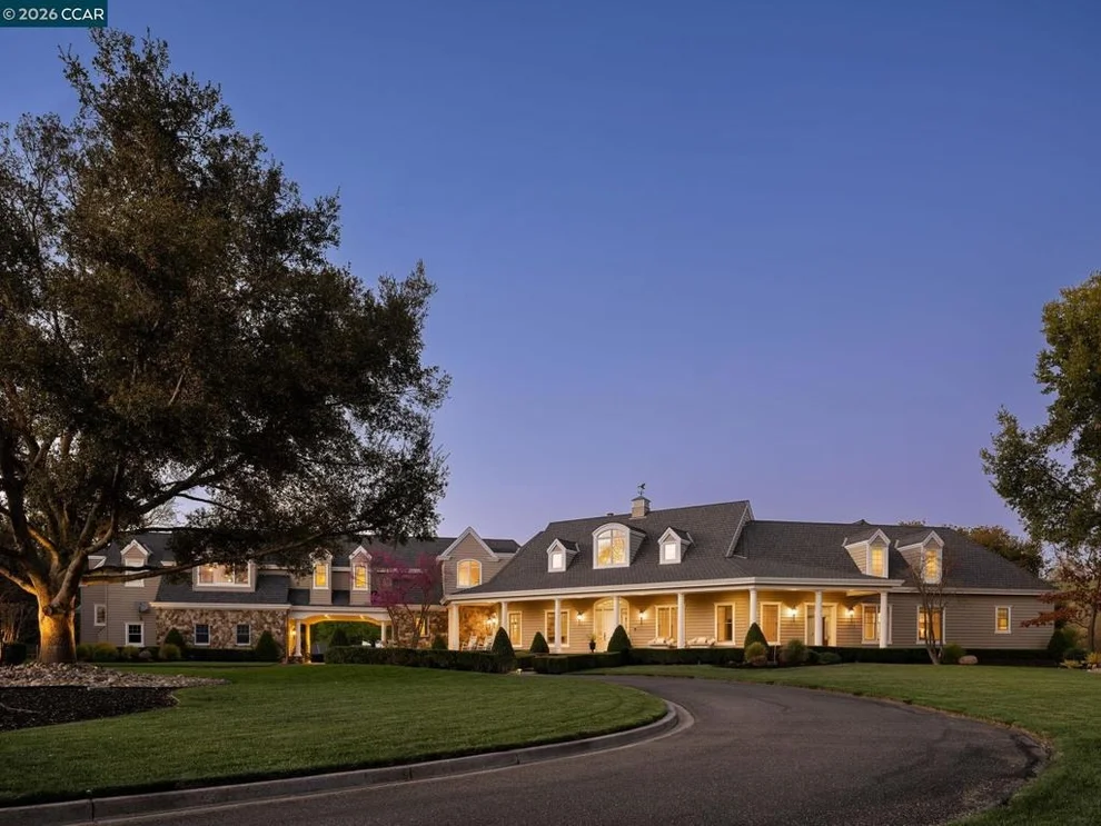 Unit for sale at 5401 Penny Ln, Danville, CA 94506